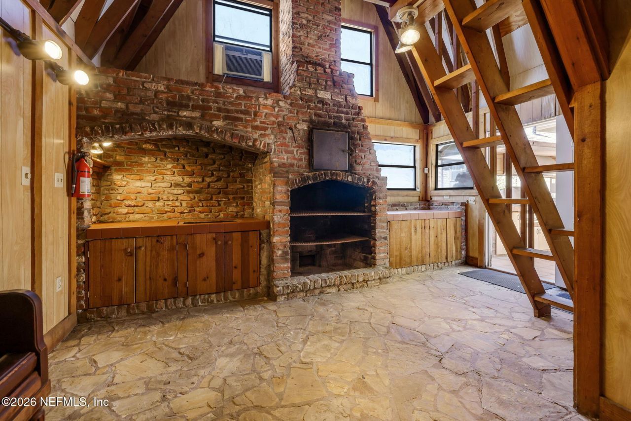 2160 Oak Street, Jacksonville, FL 32204 Photo