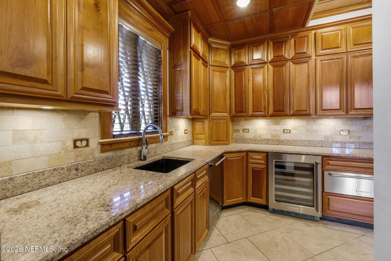 2160 Oak Street, Jacksonville, FL 32204 Photo