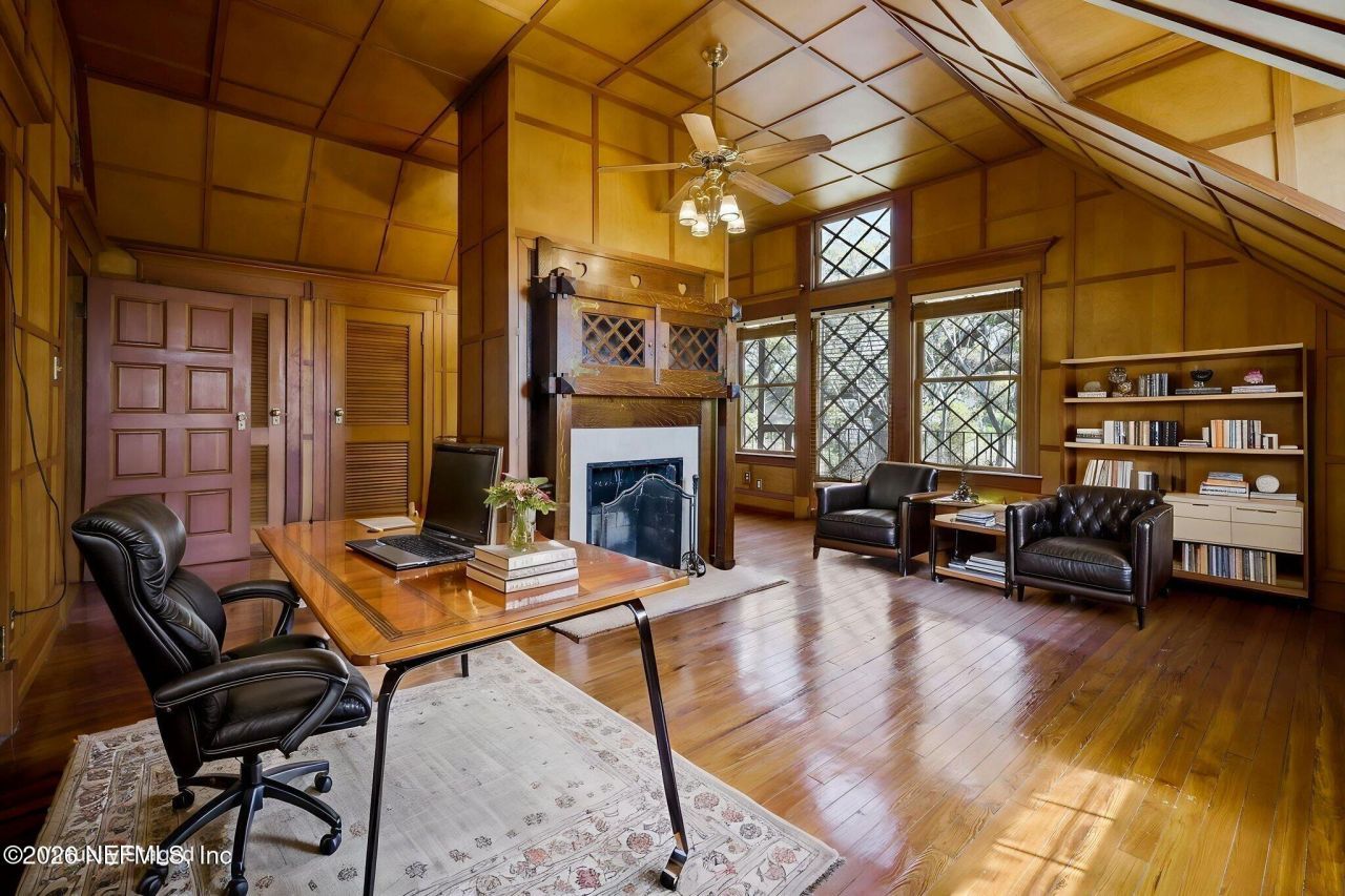 2160 Oak Street, Jacksonville, FL 32204 Photo