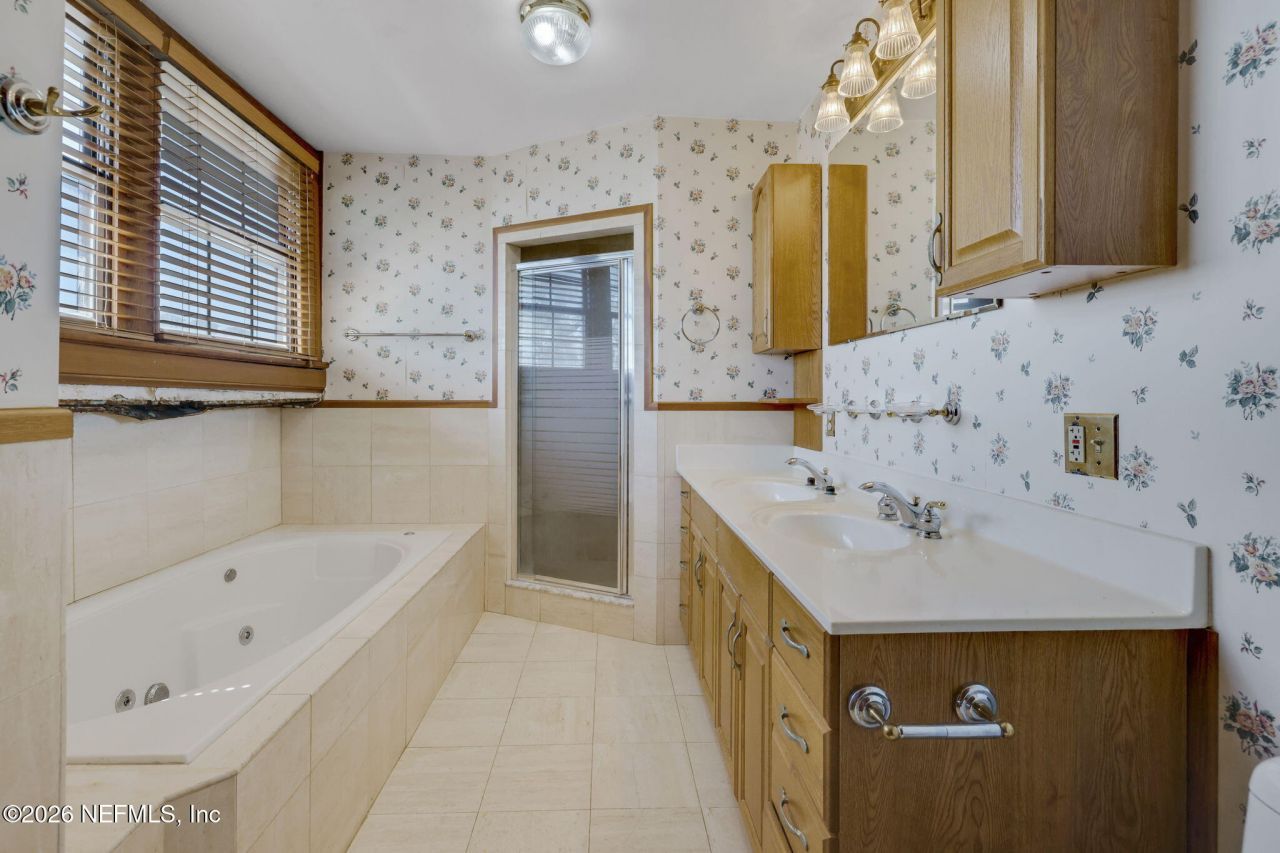 2160 Oak Street, Jacksonville, FL 32204 Photo