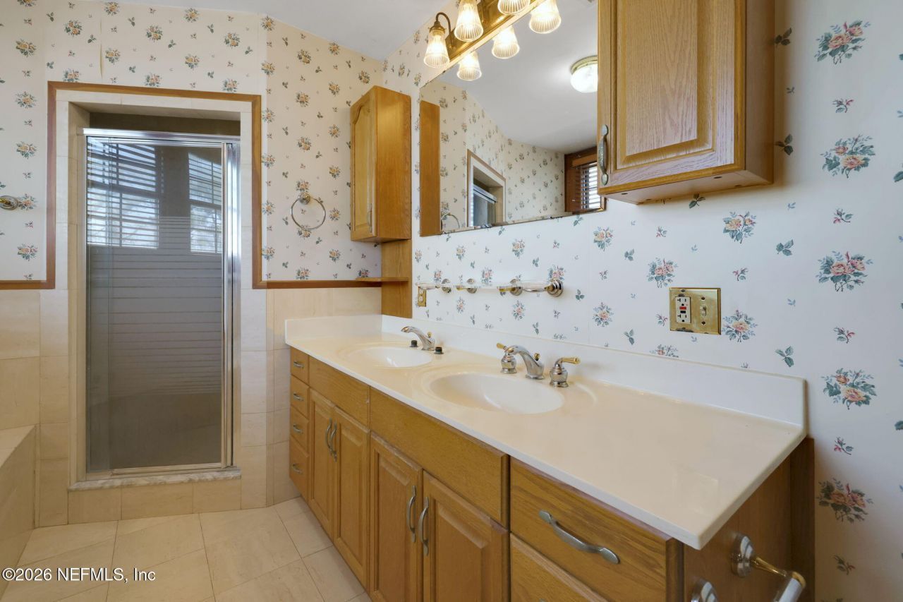 2160 Oak Street, Jacksonville, FL 32204 Photo