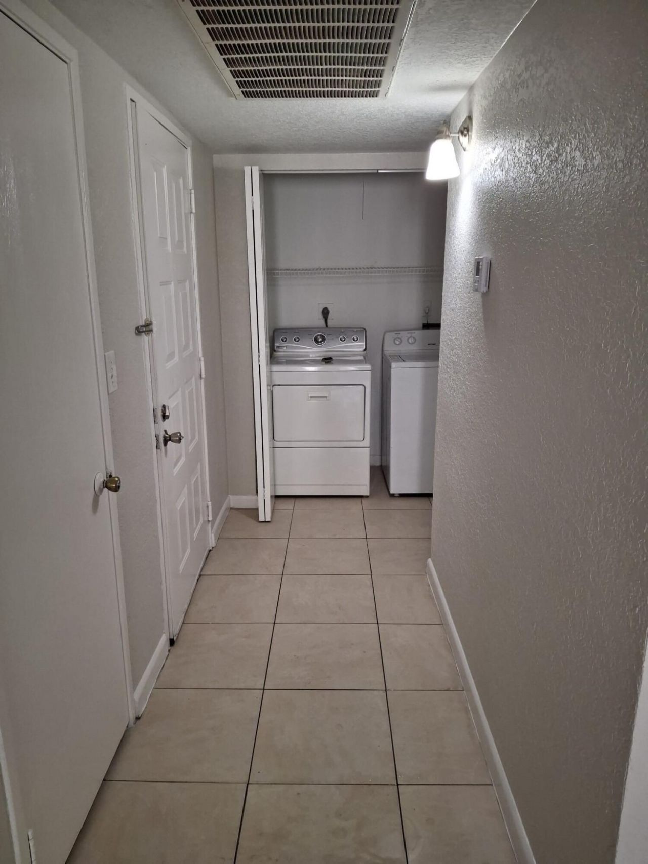 3238 Coral Lake Lane, Coral Springs, FL 33065 Photo