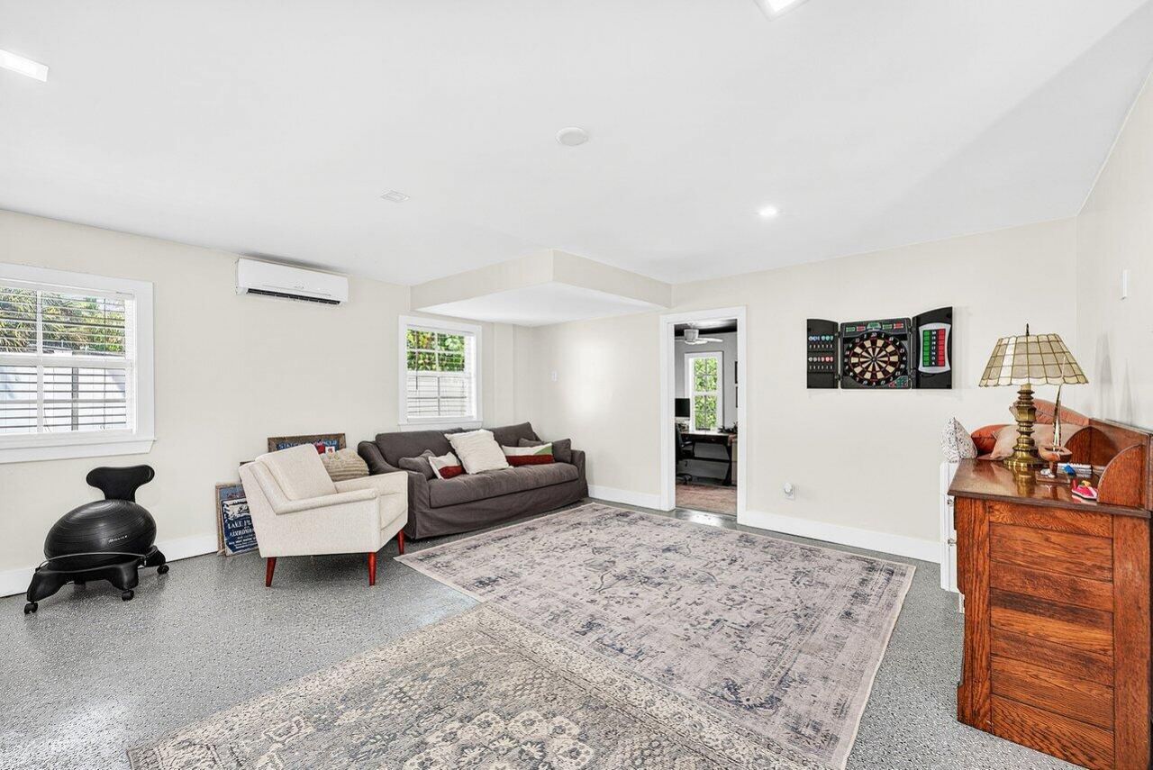 321 SW 1st Avenue, Boynton Beach, FL 33435 Photo