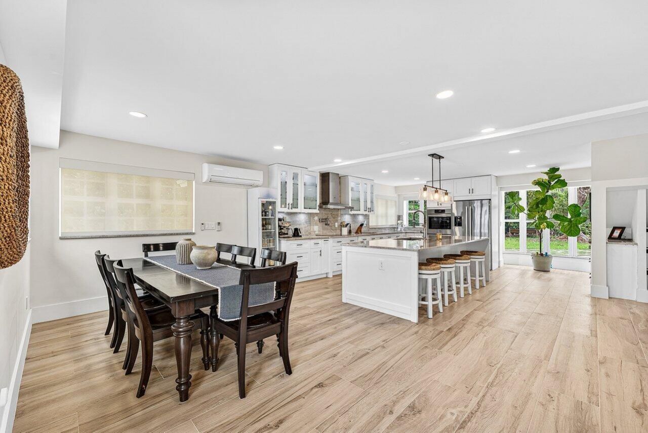 321 SW 1st Avenue, Boynton Beach, FL 33435 Photo