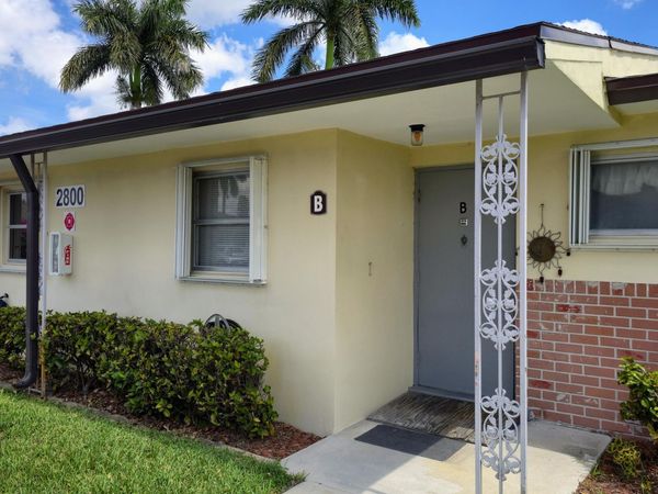 2800 Ashley Drive E, Unit B, West Palm Beach, FL 33415