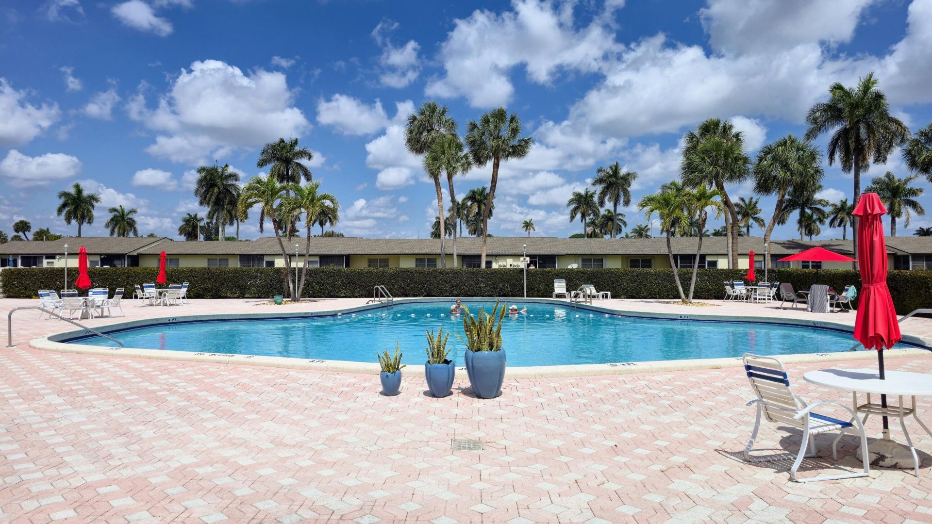 2800 Ashley Drive E, Unit B, West Palm Beach, FL 33415 Photo
