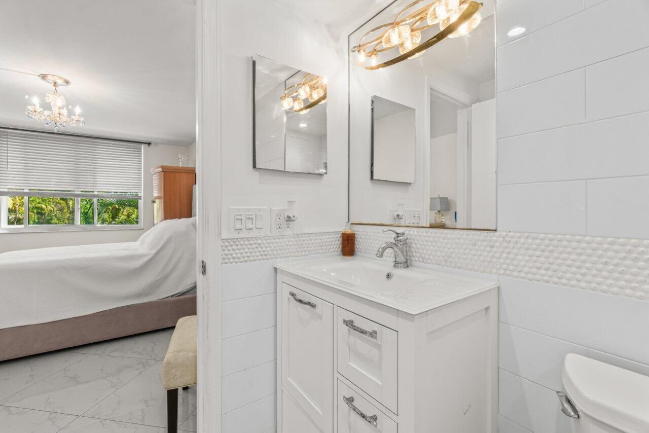 2010 S Federal Highway, Unit 201, Boynton Beach, FL 33435 Photo