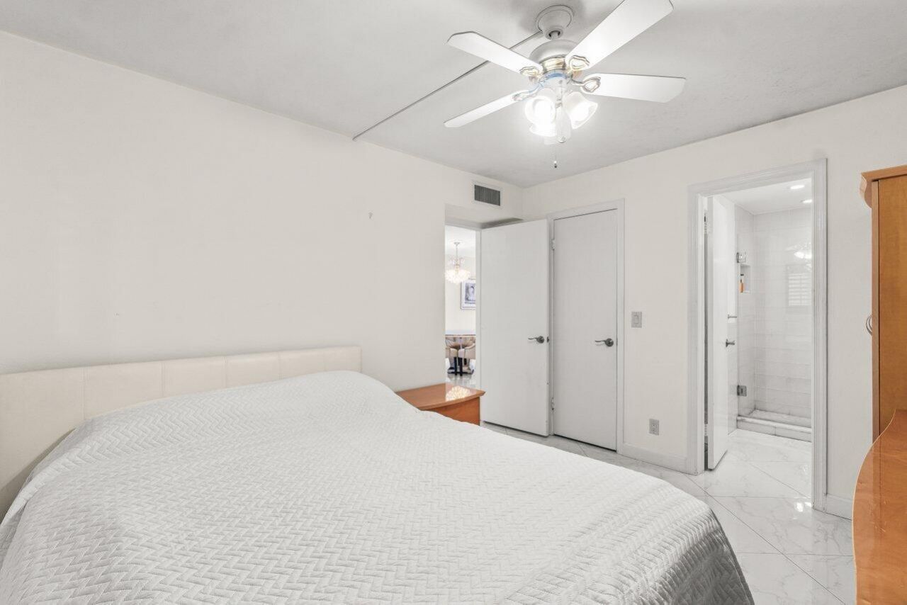 2010 S Federal Highway, Unit 201, Boynton Beach, FL 33435 Photo