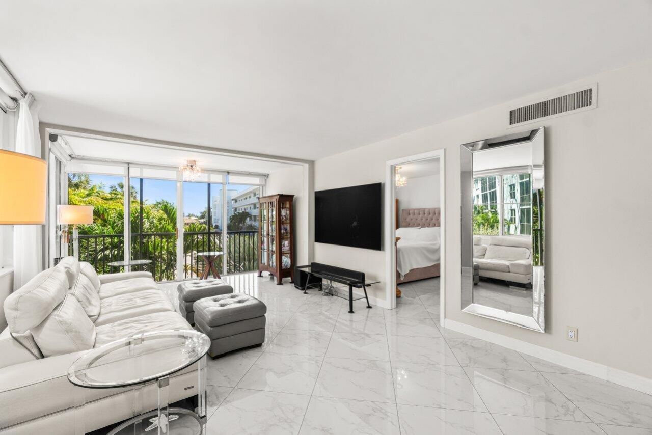 2010 S Federal Highway, Unit 201, Boynton Beach, FL 33435 Photo