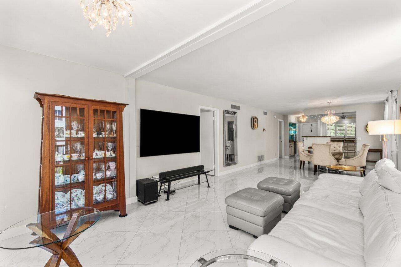 2010 S Federal Highway, Unit 201, Boynton Beach, FL 33435 Photo