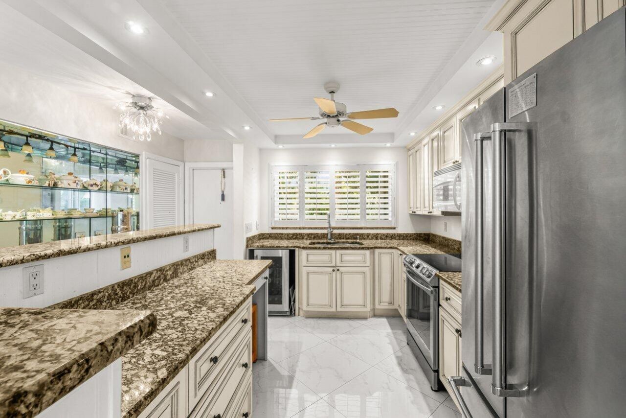 2010 S Federal Highway, Unit 201, Boynton Beach, FL 33435 Photo