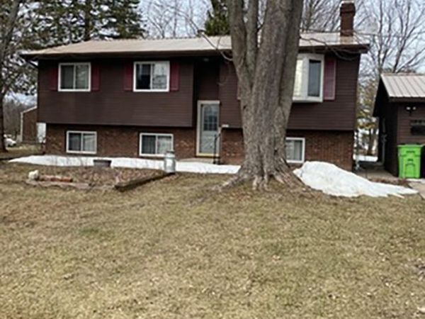 8480 SHIRLEY COURT, Winneconne, WI 54986