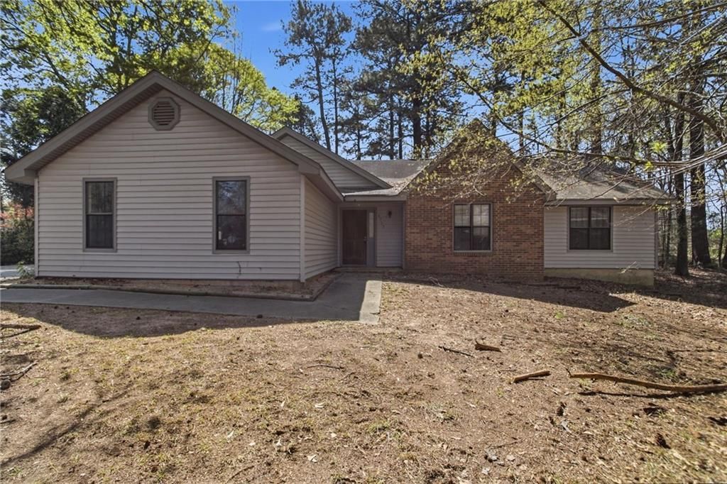 1717 Pinto Trail, Jonesboro, GA 30236 Main Photo