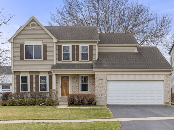 1337 Regent Drive , Mundelein, IL 60060