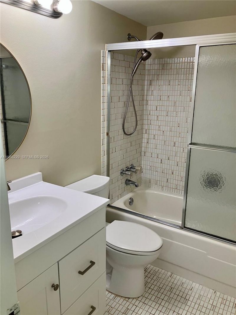 5681 SW 2nd Ct , Unit 105, Margate, FL 33068 Photo