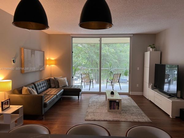 9755 NW 52nd St , Unit 216, Doral, FL 33178