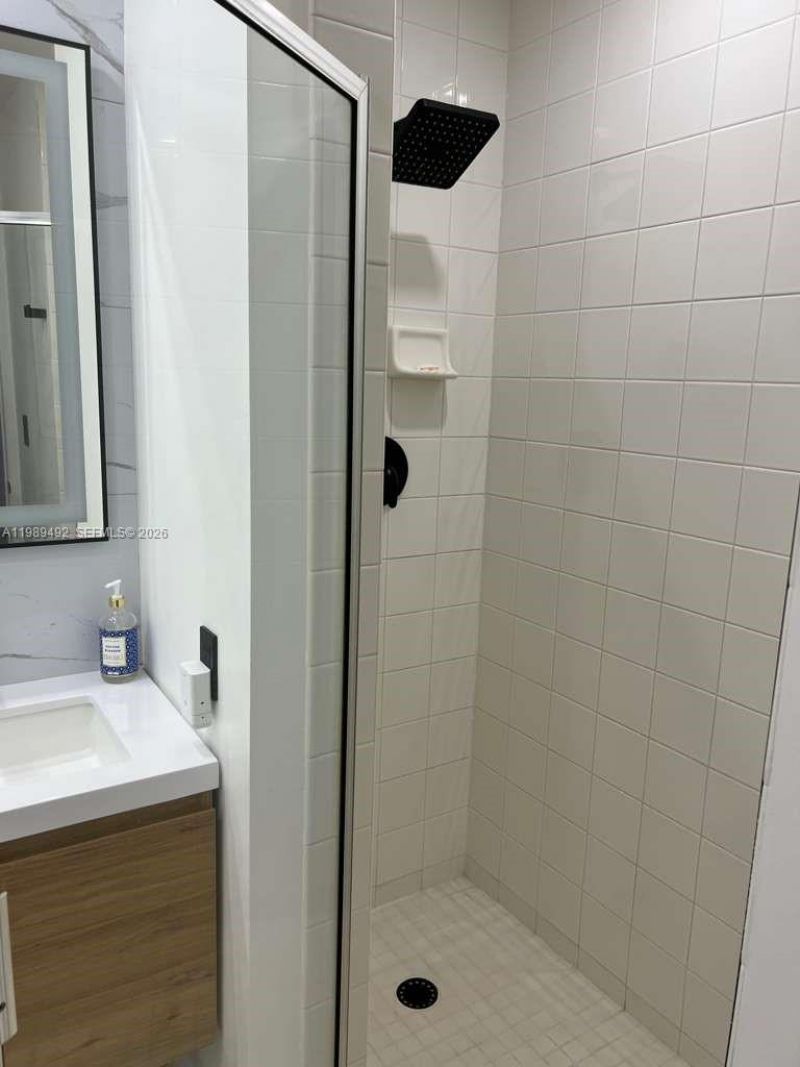 9755 NW 52nd St , Unit 216, Doral, FL 33178 Photo