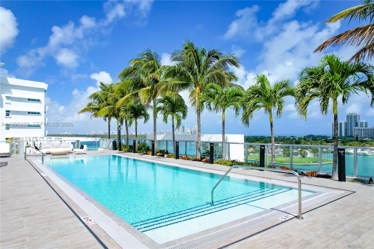 10201 E Bay Harbour, Unit 601, Bay Harbor Islands, FL 33154 Photo