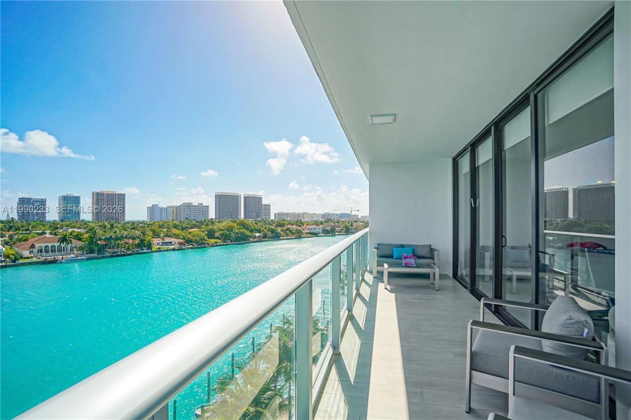 10201 E Bay Harbour, Unit 601, Bay Harbor Islands, FL 33154 Photo