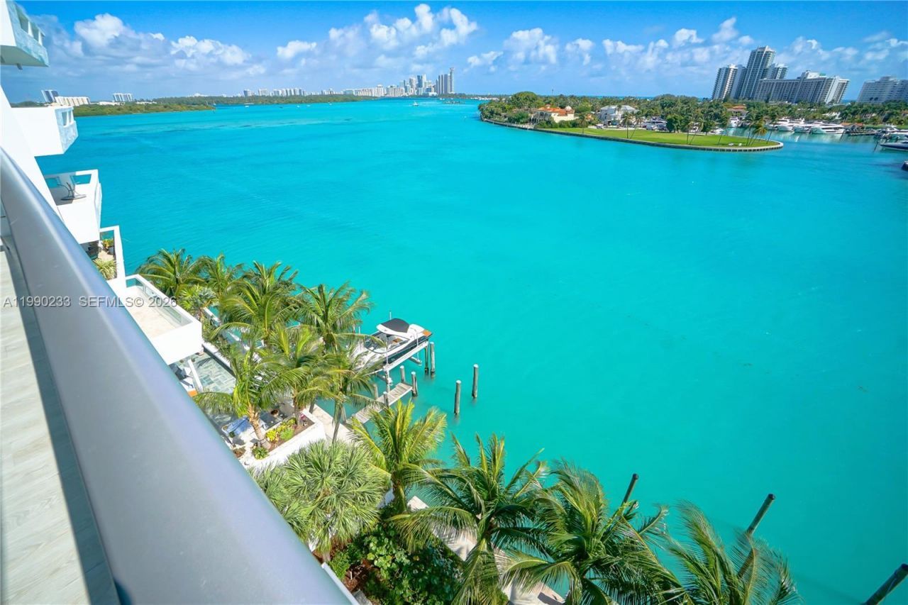 10201 E Bay Harbour, Unit 601, Bay Harbor Islands, FL 33154 Photo