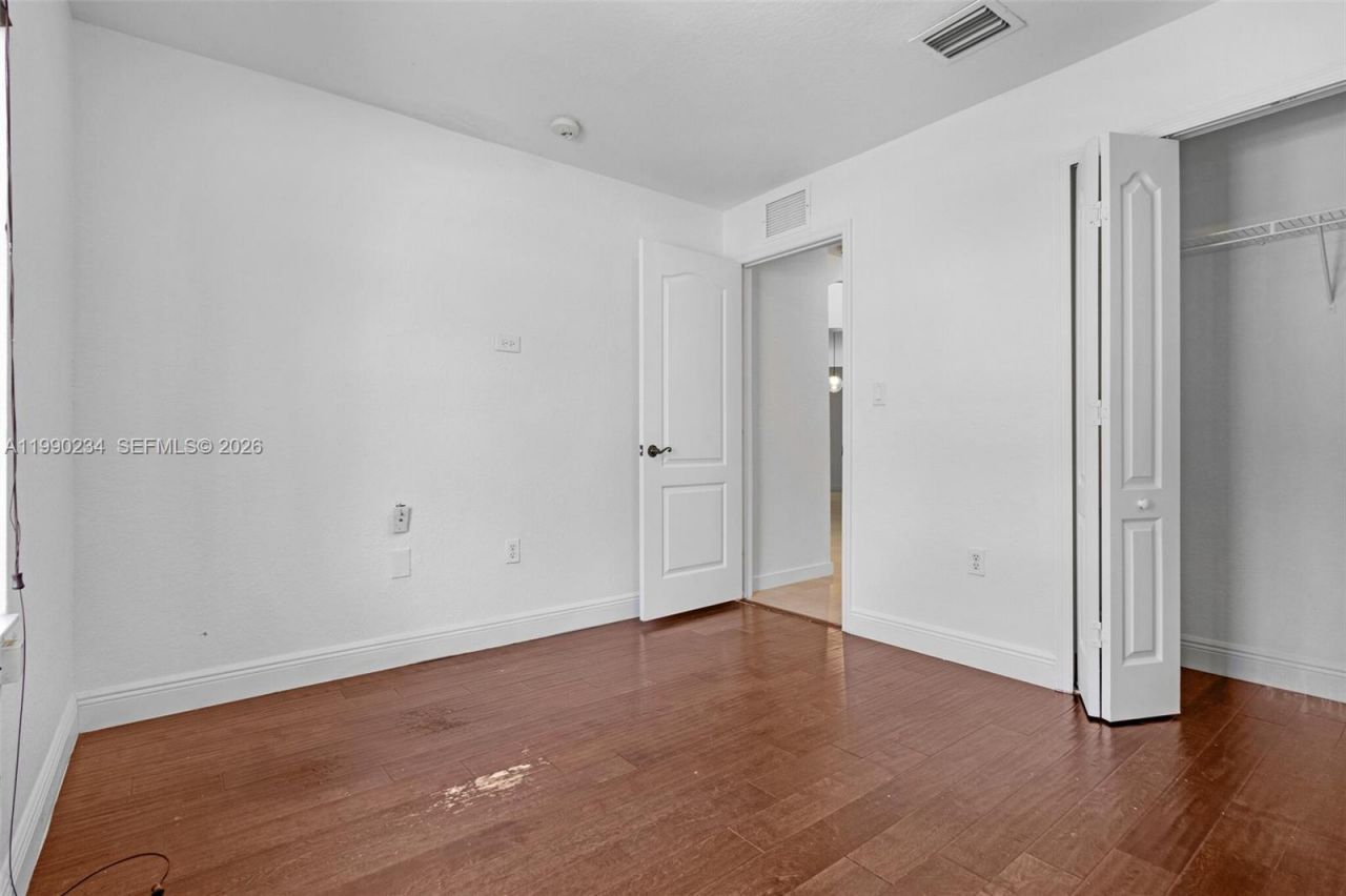 9264 SW 209th Ter, Cutler Bay, FL 33189 Photo