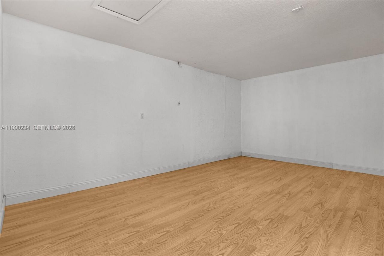 9264 SW 209th Ter, Cutler Bay, FL 33189 Photo