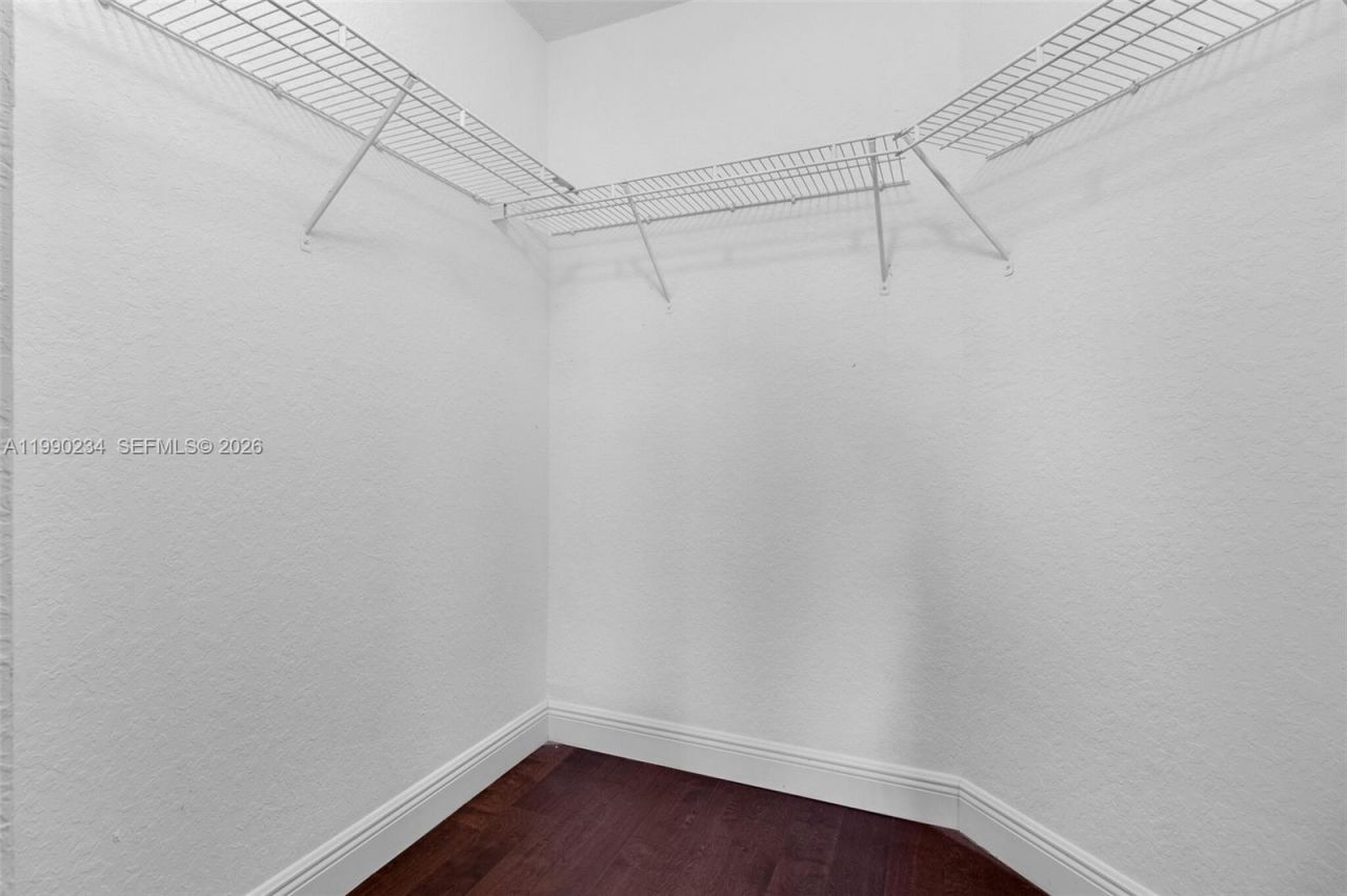 9264 SW 209th Ter, Cutler Bay, FL 33189 Photo