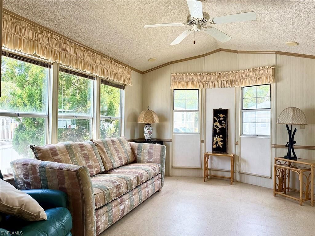 251 Bass Ln, Unit 251, Naples, FL 34145 Photo