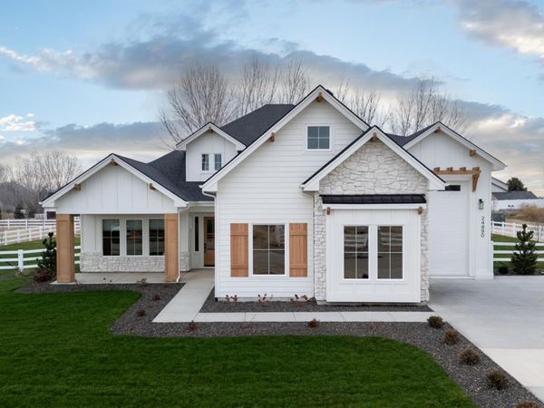 24975 Haflinger Way, Middleton, ID 83644