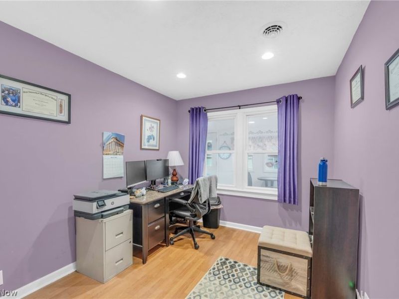 912 Dawnwood Drive, Parma, OH 44134 Photo 20