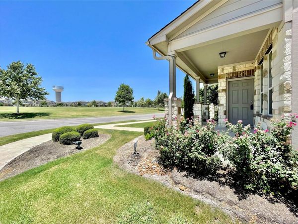 401 Katmai CIR, Pflugerville, TX 78660