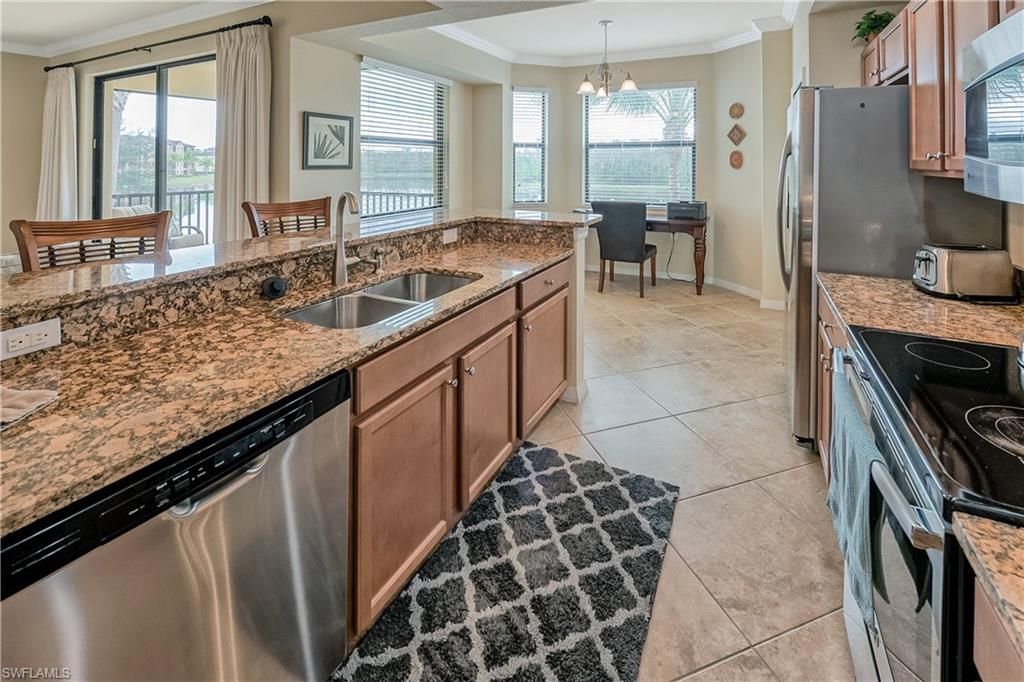 9735 Acqua Ct, Unit 622, Naples, FL 34113 Photo