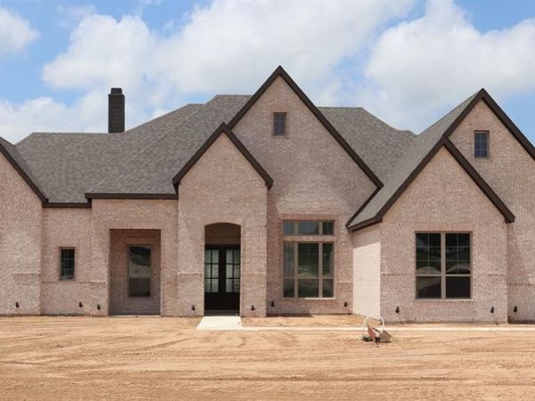 141 Lavish Lane, Lorena, TX 76655