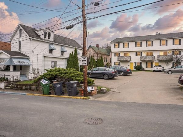 465 Wilson Avenue, Morgantown, WV 26501