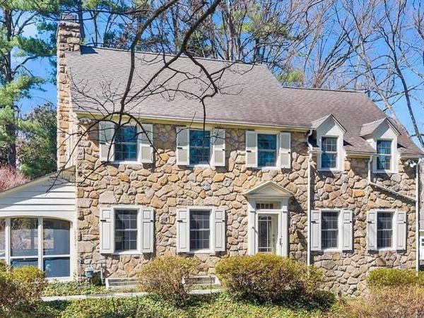 1207 HILLTOP AVENUE, WILMINGTON, DE 19809