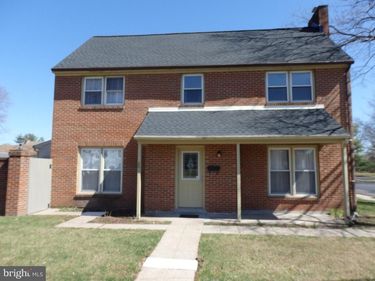 201 LANCASTER COURT, QUAKERTOWN, PA 18951