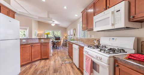 10100 Pioneer Trail, Truckee, CA 96161 Photo