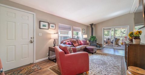 10100 Pioneer Trail, Truckee, CA 96161 Photo