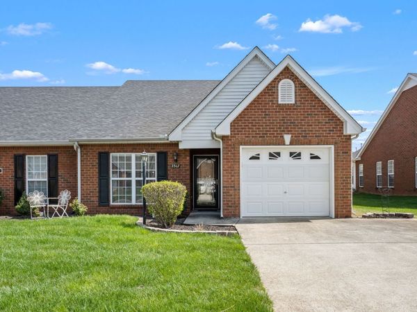 2347 Will Drew Dr, Murfreesboro, TN 37128