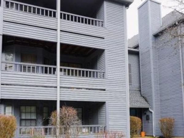 809 Woodhaven Drive , Edison, NJ 08817