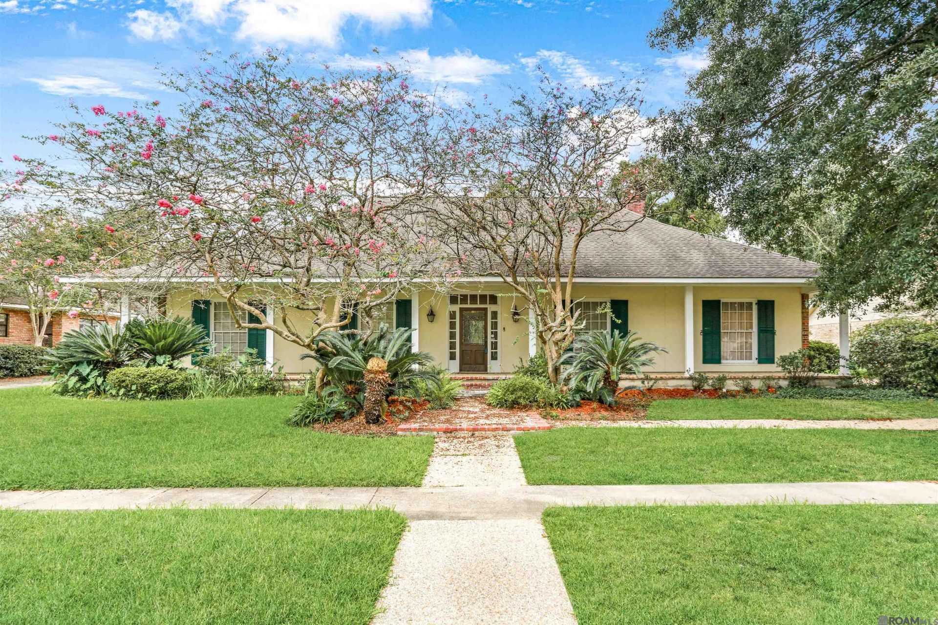 621 W Woodruff Dr, Baton Rouge, LA 70808 Main Photo