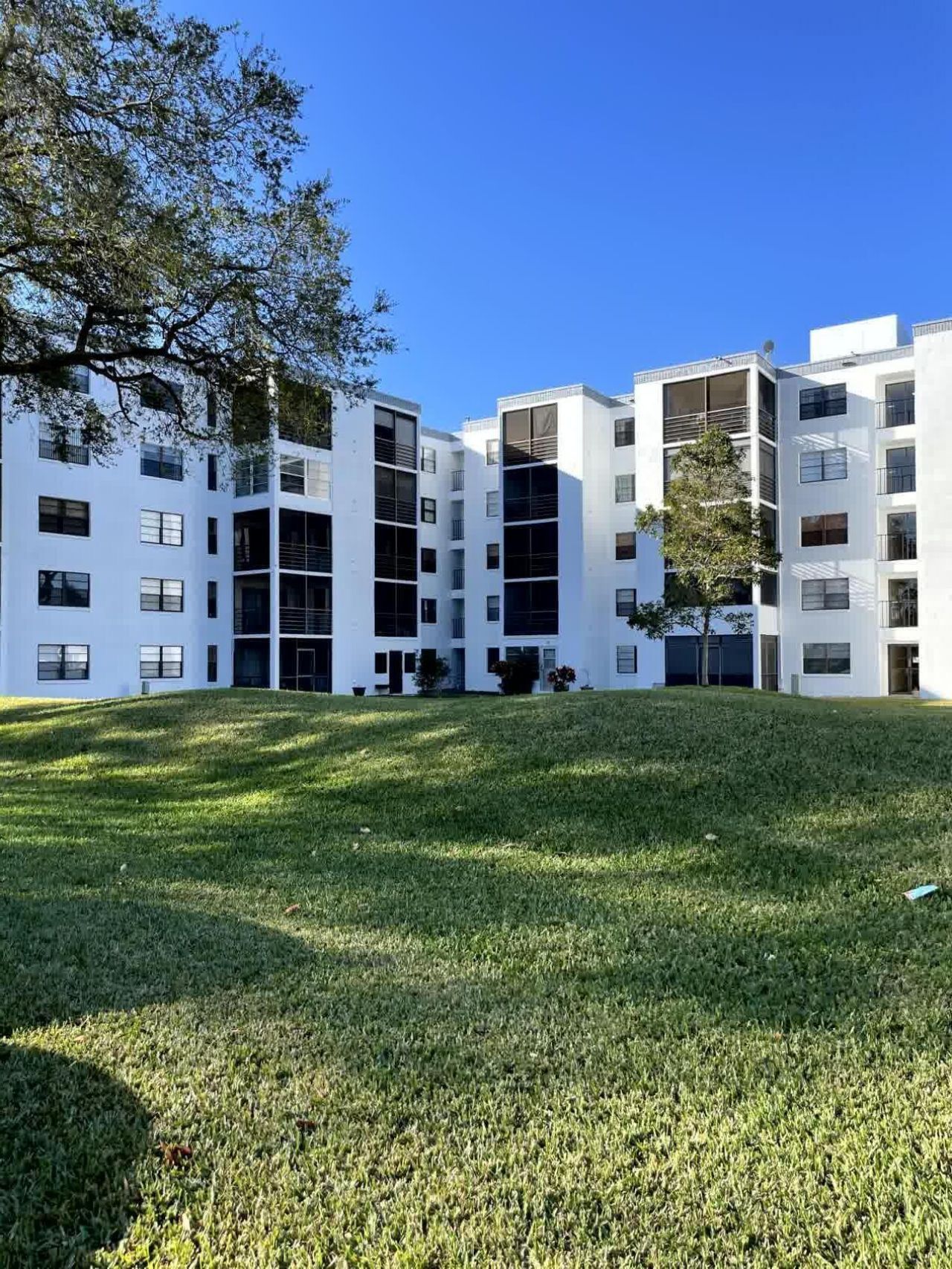 9235 SW 8th Street, Unit 512, Boca Raton, FL 33428 Photo