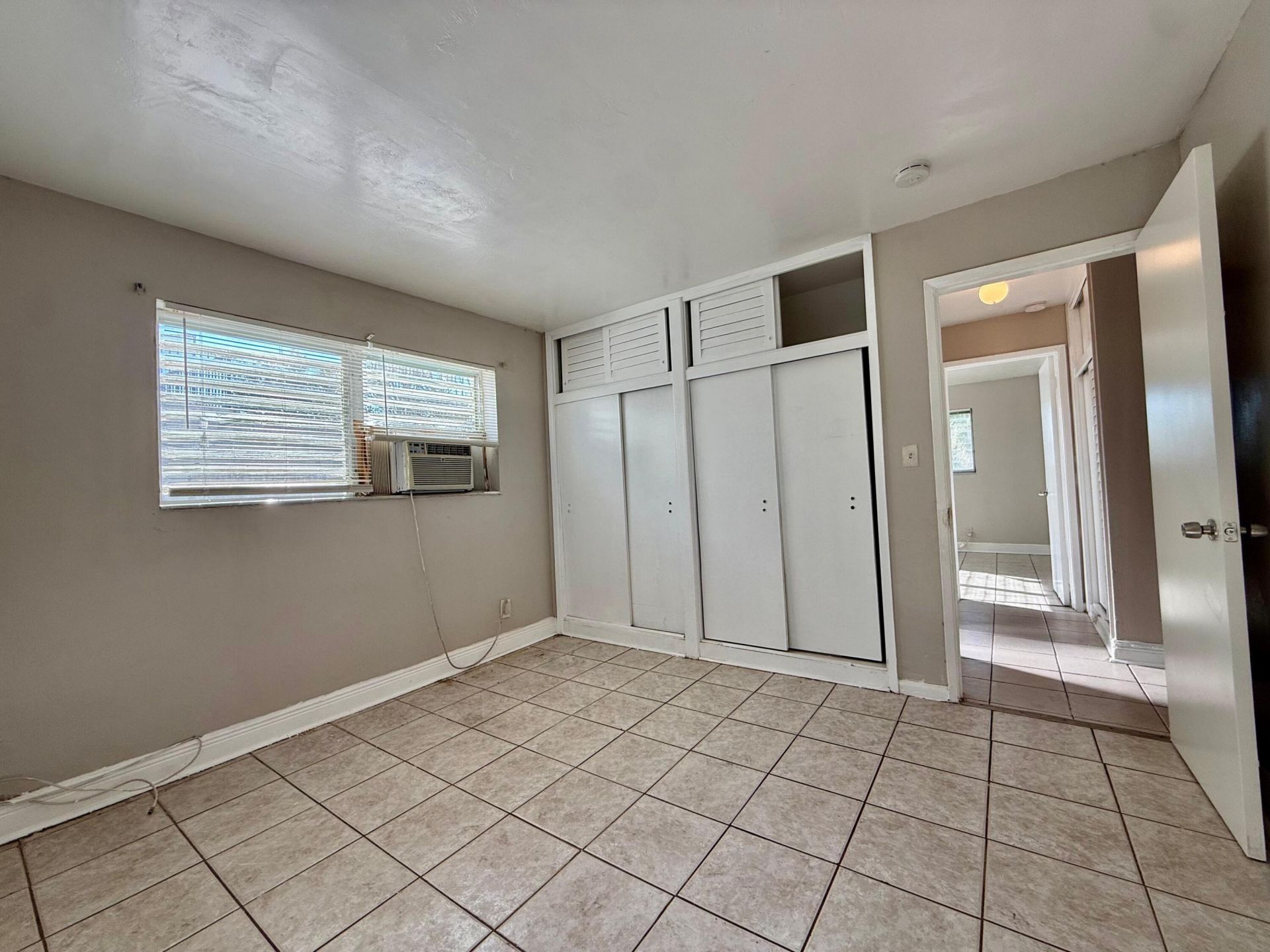 1241 W River Drive, Unit 4, Margate, FL 33063 Photo