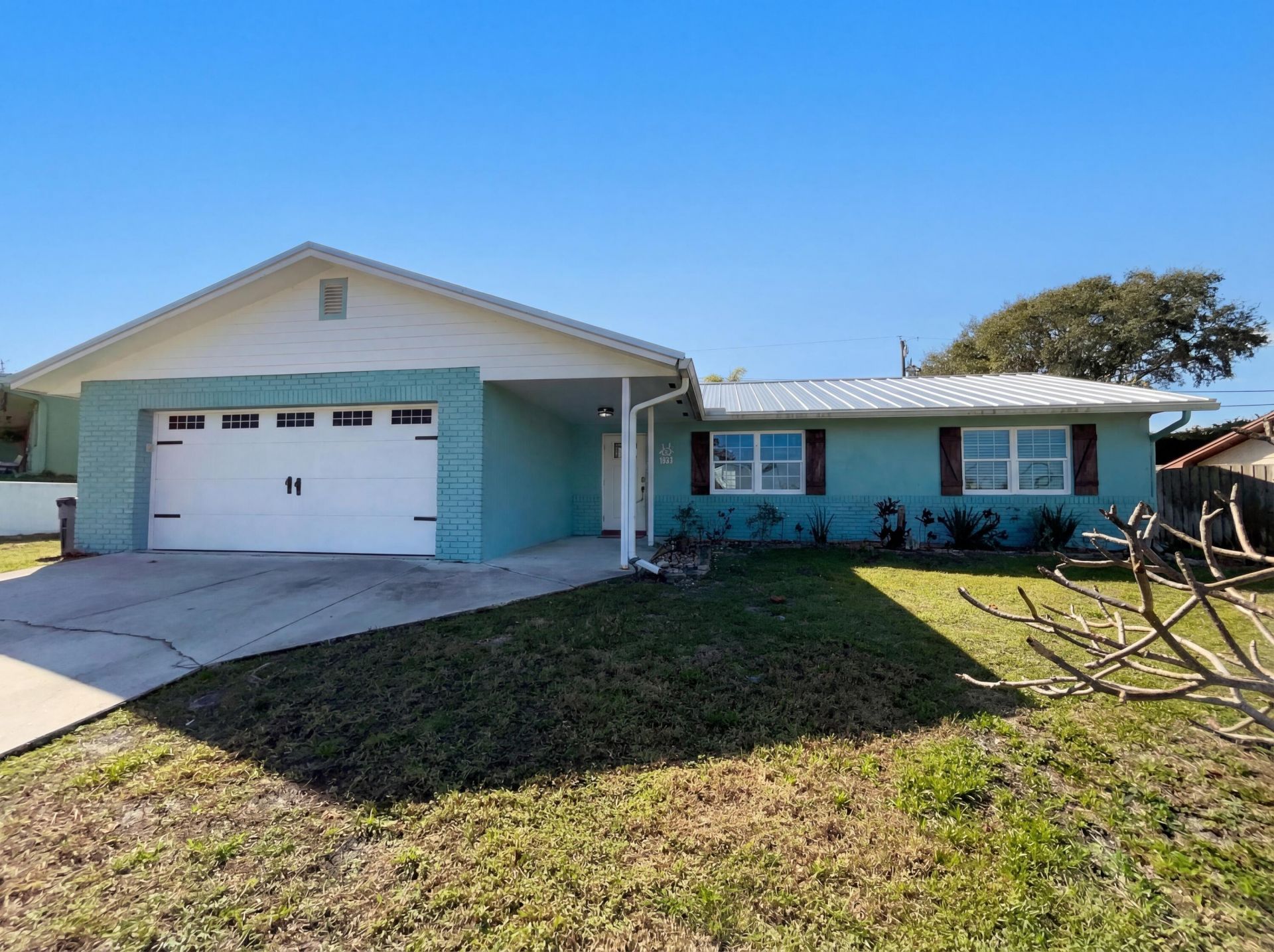 1930 NE 23rd Terrace, Jensen Beach, FL 34957 Photo