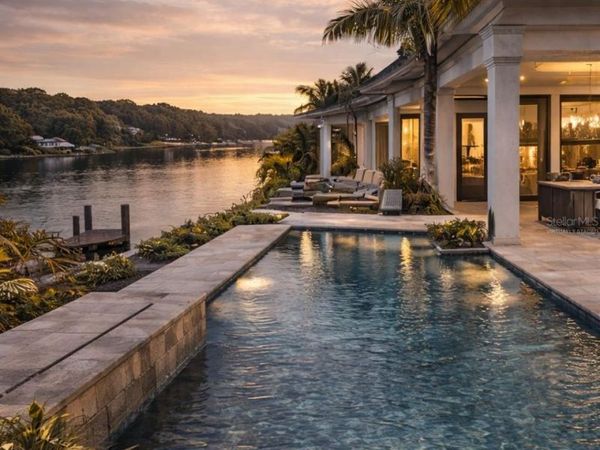 1330 LAKE OLIVIA , WINDERMERE, FL 34786