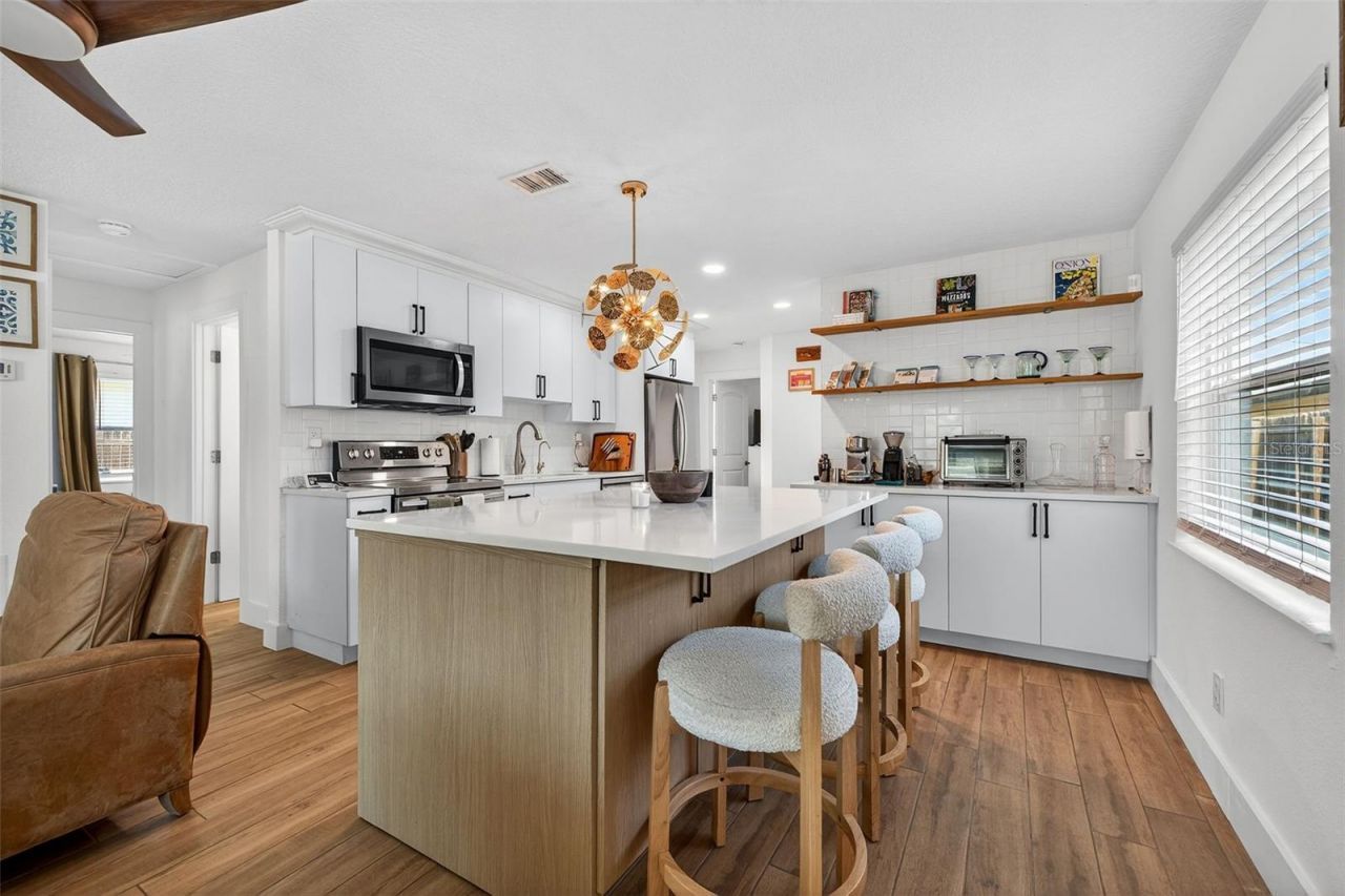 3911 14th Avenue N, Saint Petersburg, FL 33713 Photo