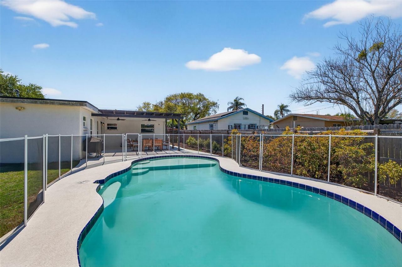 3911 14th Avenue N, Saint Petersburg, FL 33713 Photo