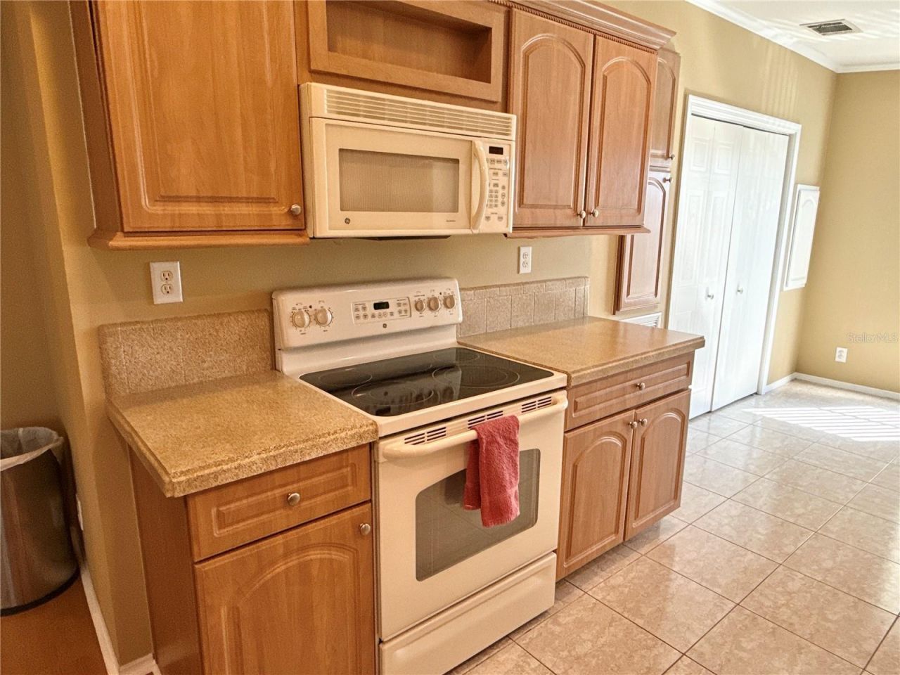 6817 Mount Pleasant Road Ne, Unit 49, Saint Petersburg, FL 33702 Photo