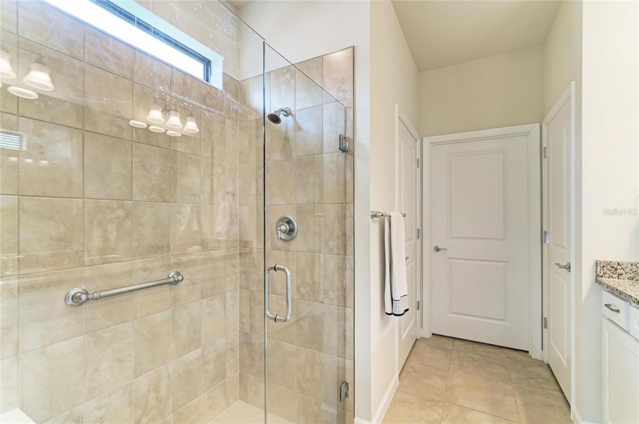 7013 Hanover Court , Lakewood Ranch, FL 34202 Photo