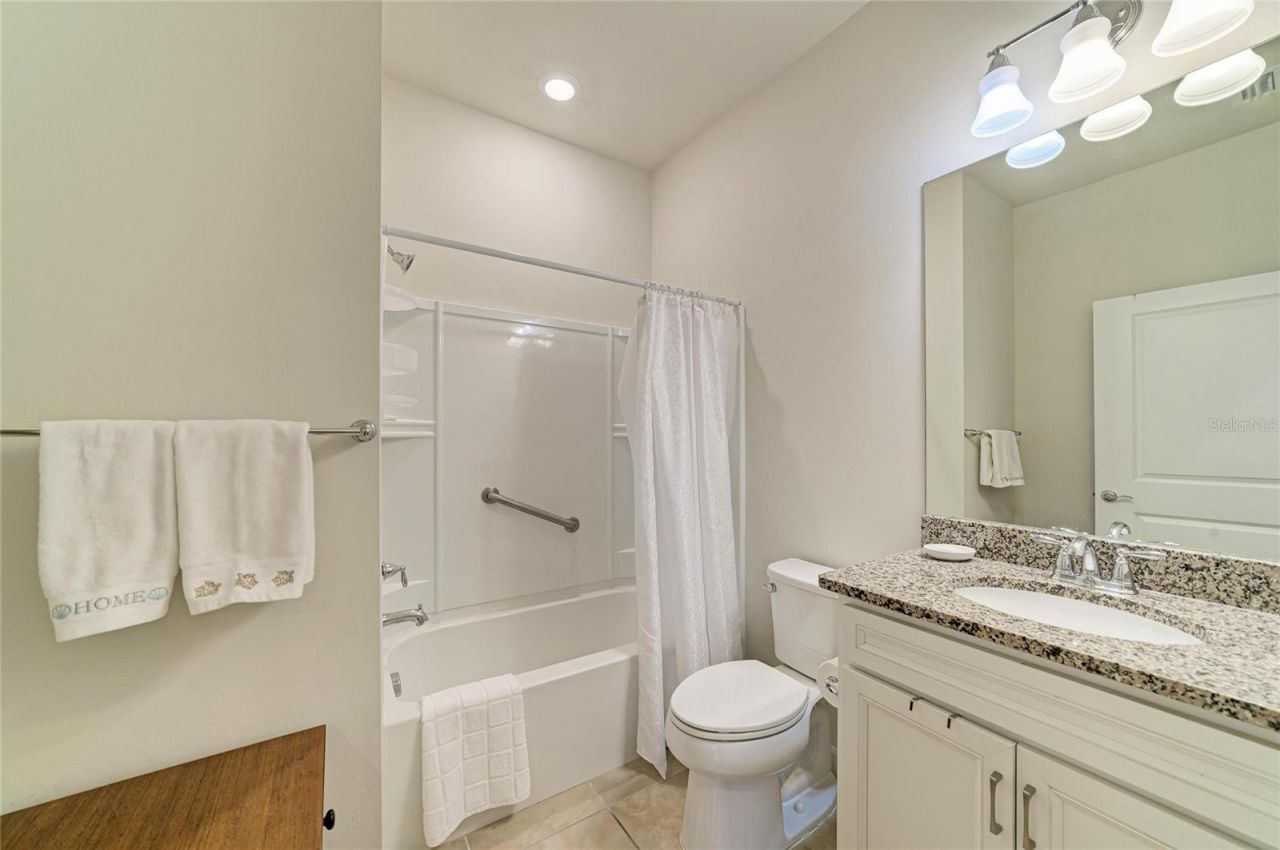 7013 Hanover Court , Lakewood Ranch, FL 34202 Photo